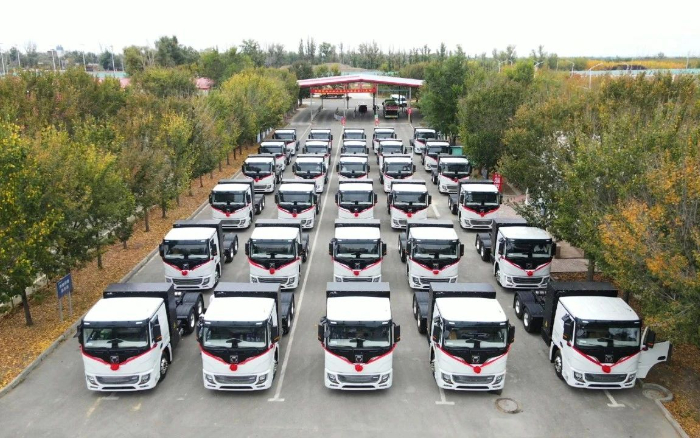 脱碳“换”绿举行时！恒峰g22新能源重卡批量交付西北