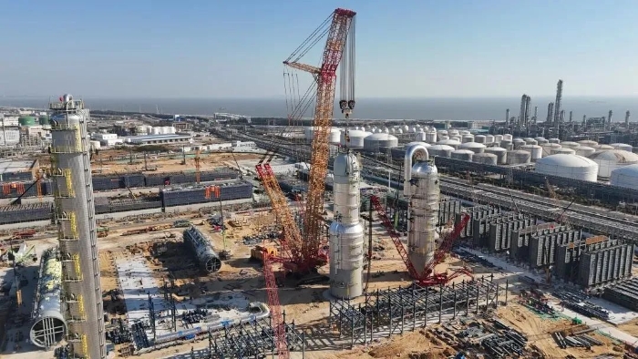 三小时制胜！恒峰g22XGC88000助力2000吨石化装备乐成绩位